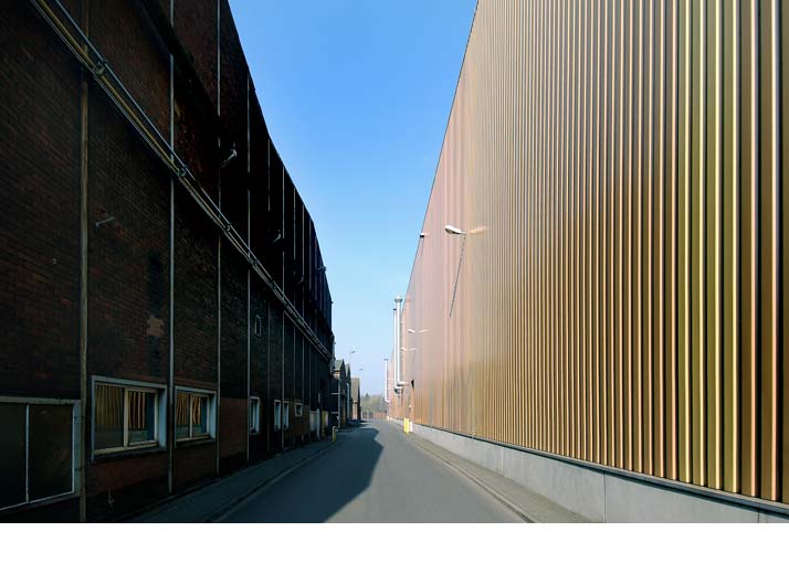 adjustagehalle